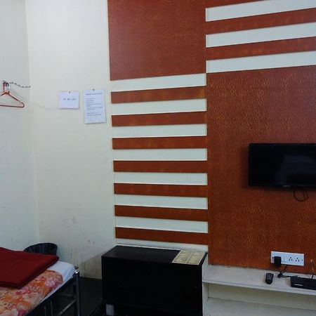 Central Guest House Calcutta Buitenkant foto