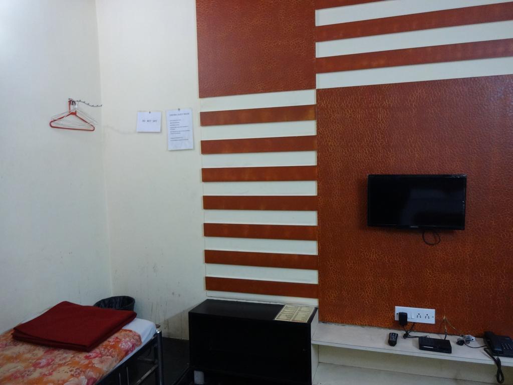 Central Guest House Calcutta Buitenkant foto
